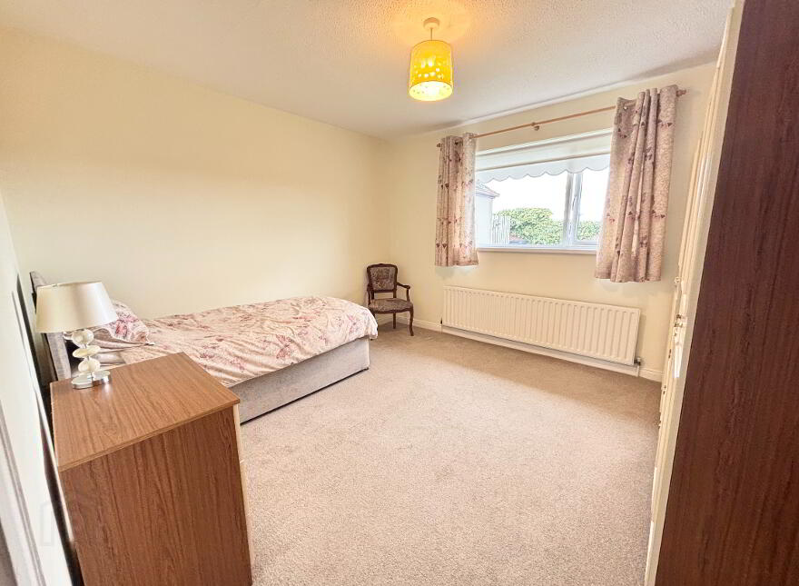 46 Meadowvale, Ballymena, BT42 4EY