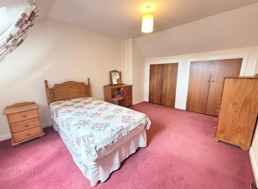 46 Meadowvale, Ballymena, BT42 4EY