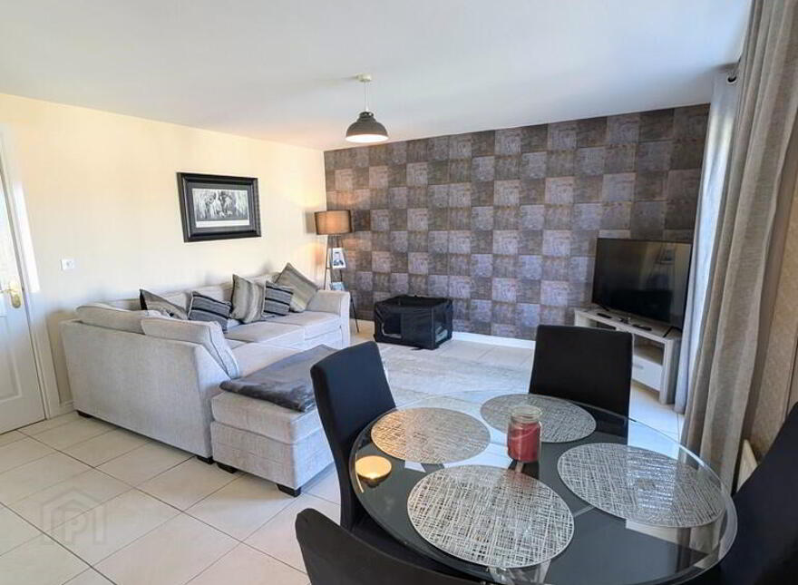 2 Clifton Gate, Bangor, BT20 5DZ