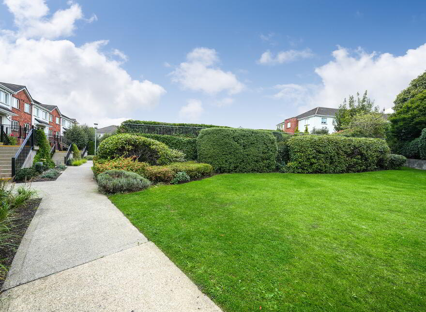 2 Esker Manor, Lucan, K78Y322
