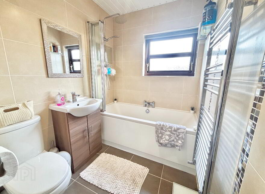 124 Lettercreeve, Ballymena, BT42 2EU