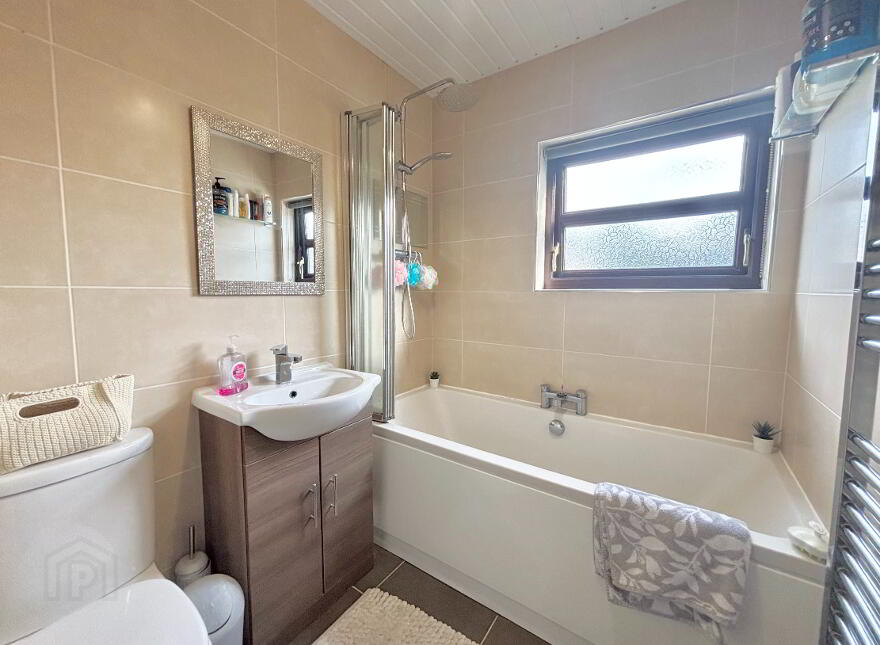 124 Lettercreeve, Ballymena, BT42 2EU