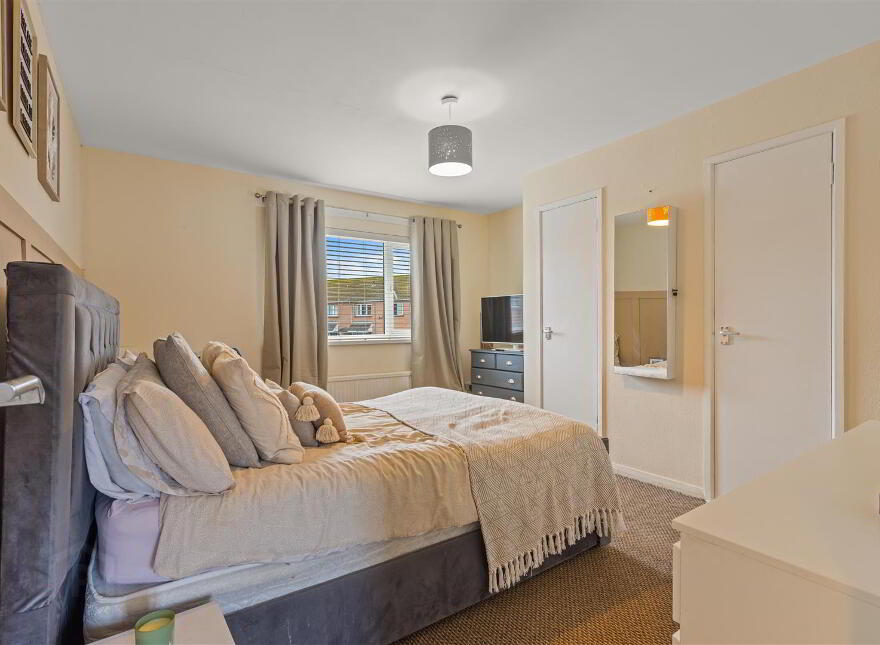 49 Stradowen Drive, Strathfoyle, Derry / Londonderry, BT47 6XN