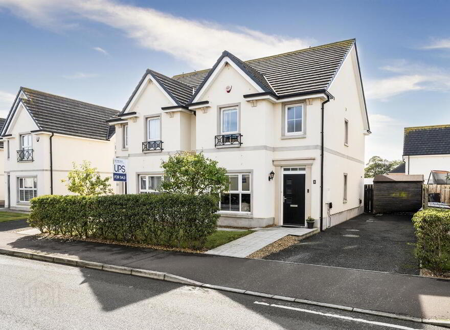 8 Rocklyn Walk, Donaghadee, BT21 0FA
