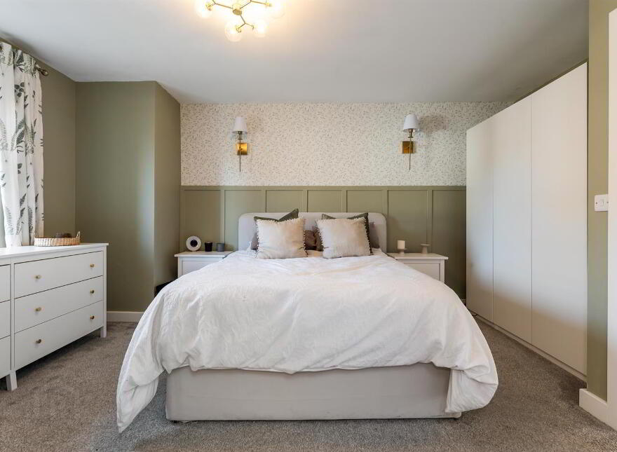 8 Rocklyn Walk, Donaghadee, BT21 0FA