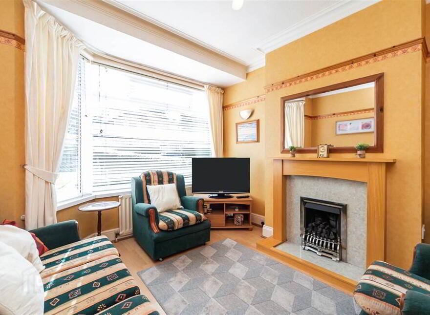 66 Galwally Park, Belfast, BT8 6AH