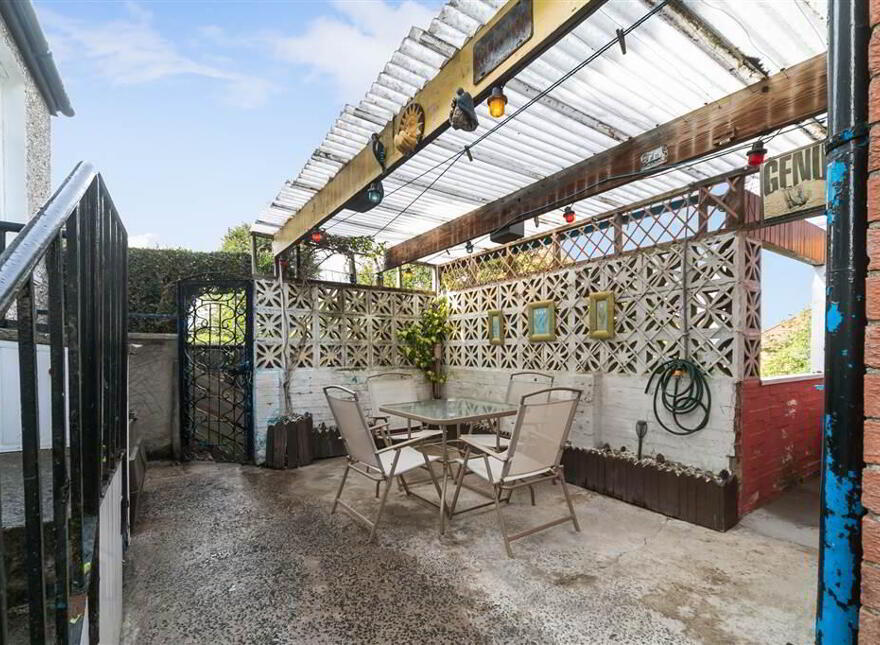 66 Galwally Park, Belfast, BT8 6AH