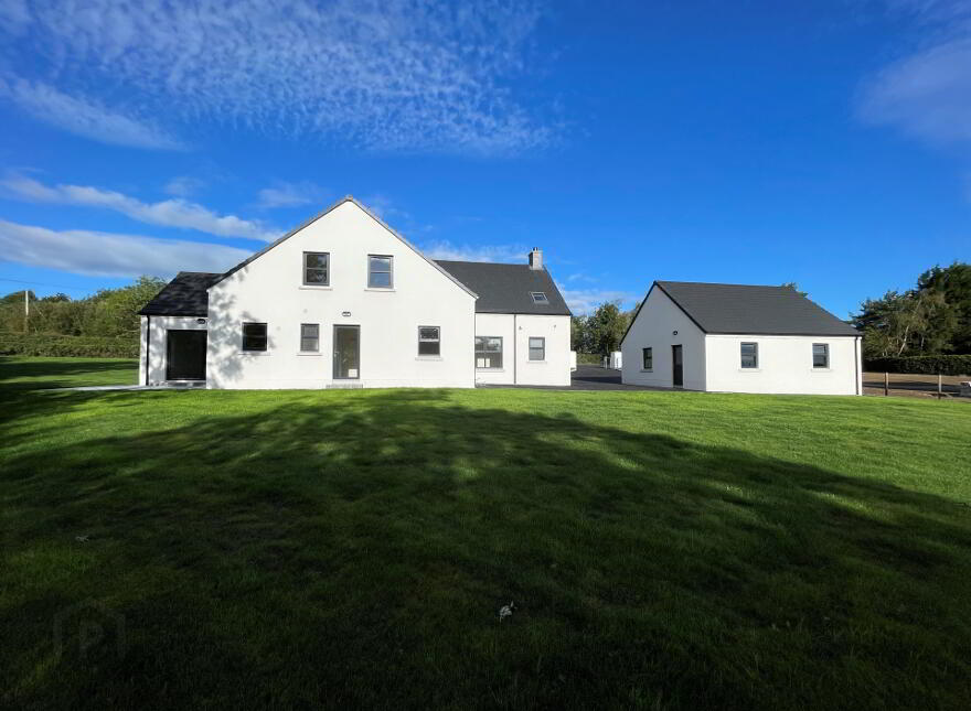 124c Carsonstown Road, Saintfield, BT24 7JN