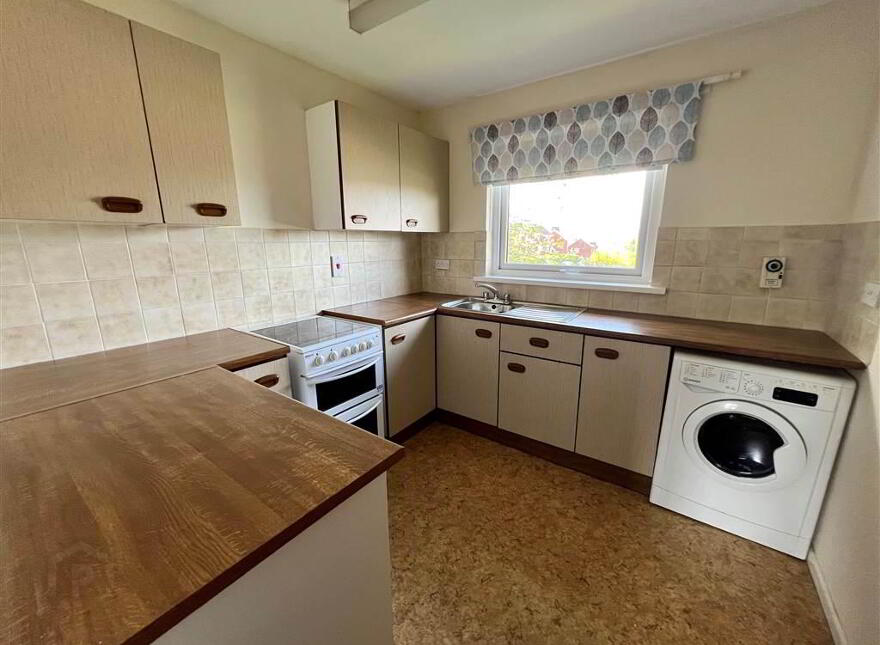 2 Shandon Court, Glen Road, Belfast, BT5 7RB