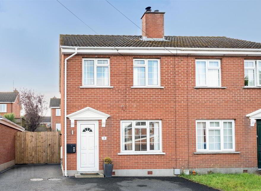 3 Muskett Park, Carryduff, Belfast, BT8 8QR