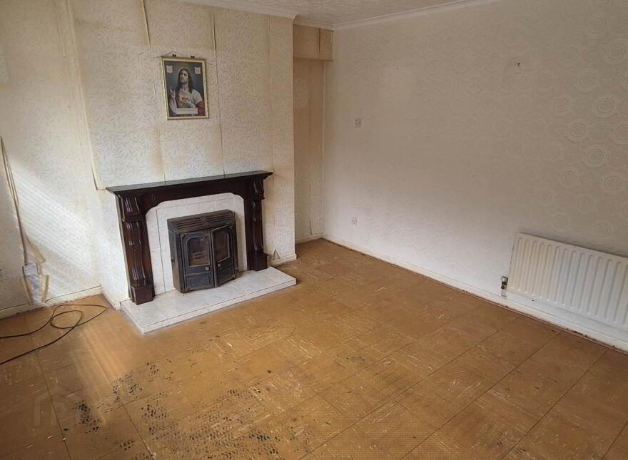 16 Little Diamond, Derry, BT48 9ED
