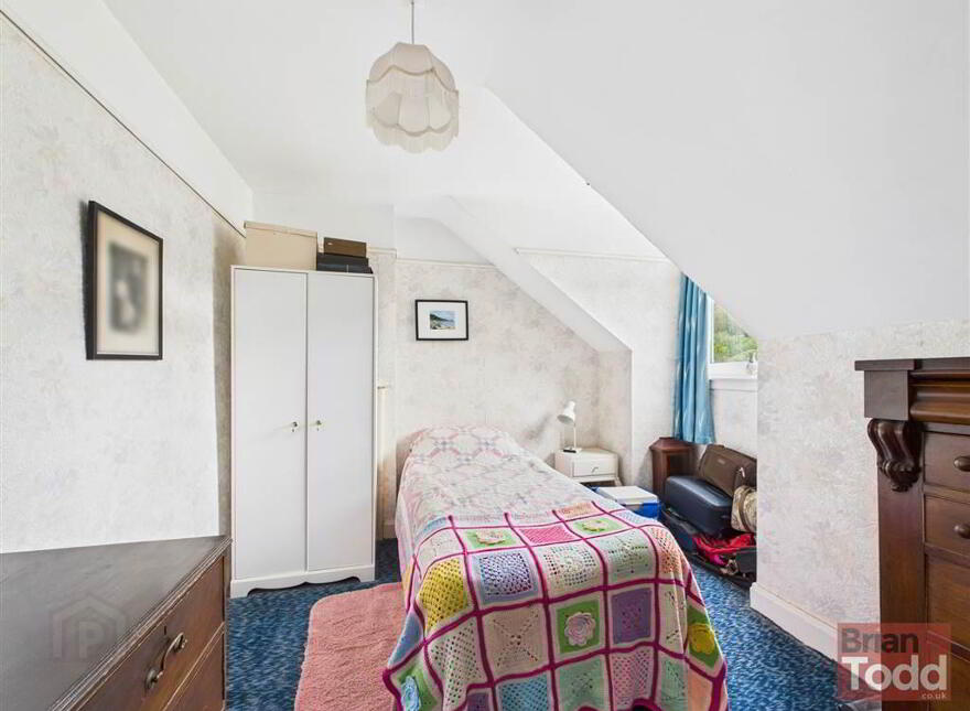 Coast Road, Ballygally, Larne, BT40 2QQ