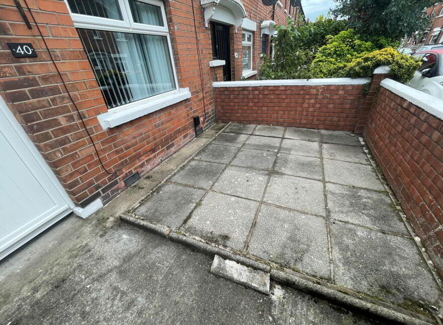40 Florida Drive, Belfast, BT6 8EX