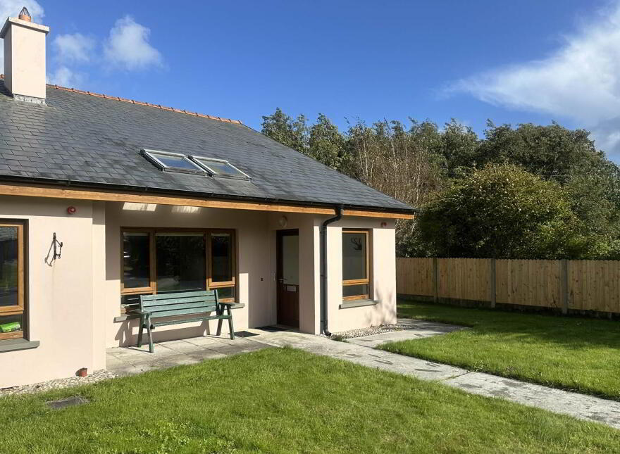 21 Skibbbereen Retirement Village, Baltimore Road, Skibbereen, P81NX05