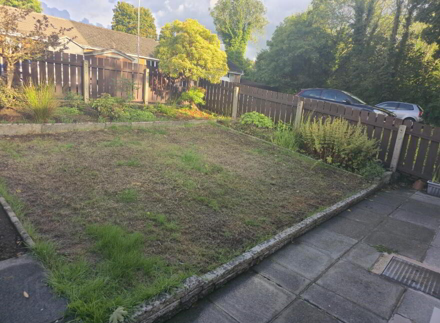 12 Drumcairn Close, Belfast, BT8 8HQ