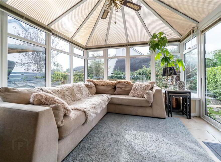 20 Woodford Grange, Bangor, BT19 6ZA