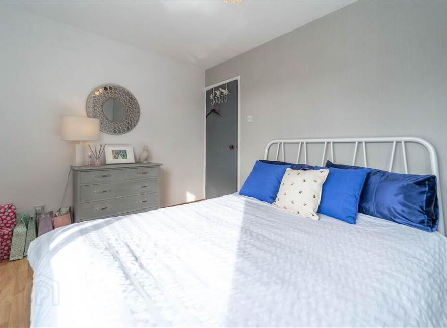 20 Woodford Grange, Bangor, BT19 6ZA
