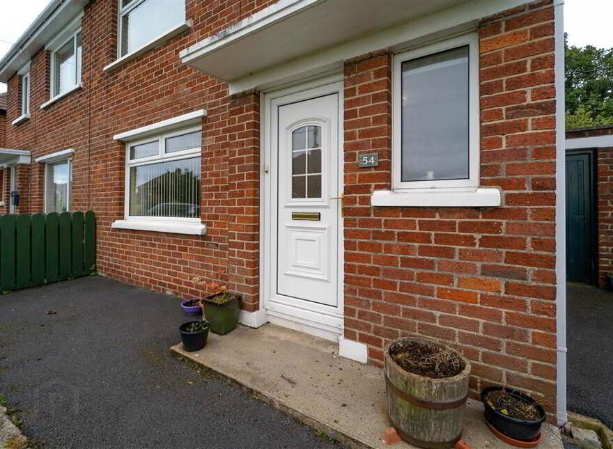 54 Churchill Park, Bangor, BT20 5RL
