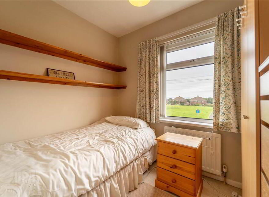 54 Churchill Park, Bangor, BT20 5RL