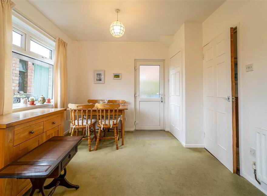 54 Churchill Park, Bangor, BT20 5RL