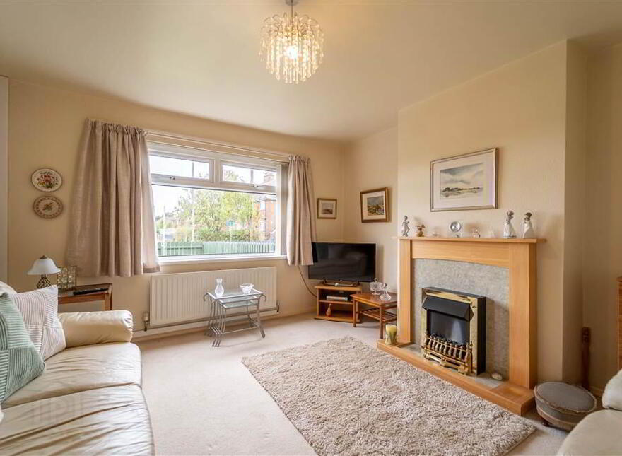 54 Churchill Park, Bangor, BT20 5RL