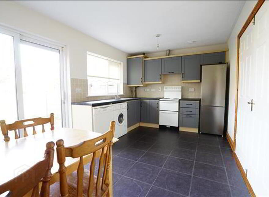 Ardleigh, Bracken Grove, Waterford