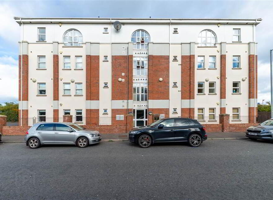 9b Musgrave Manor, Belfast, BT9 7GG photo