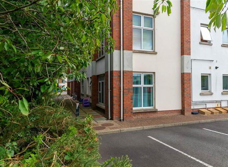 9b Musgrave Manor, Belfast, BT9 7GG