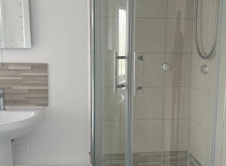 60d Bernagh Green, Newcastle, BT33 0BS