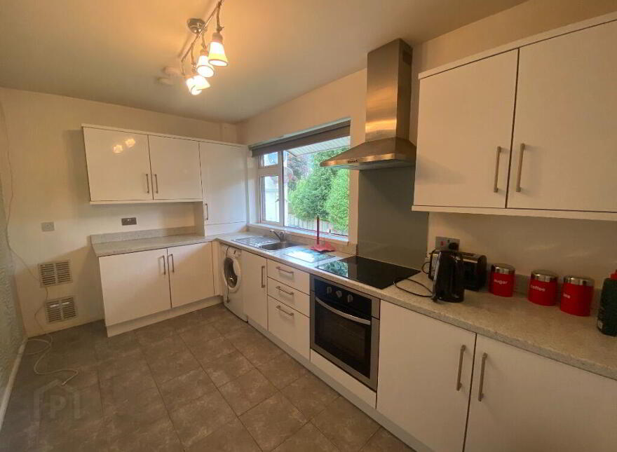 693 Antrim Road, Belfast, BT15 4EH