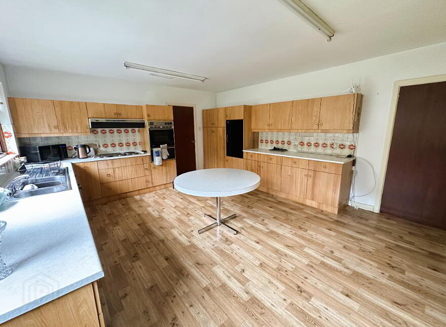65 Lurgan Road, Banbridge, BT32 4LY