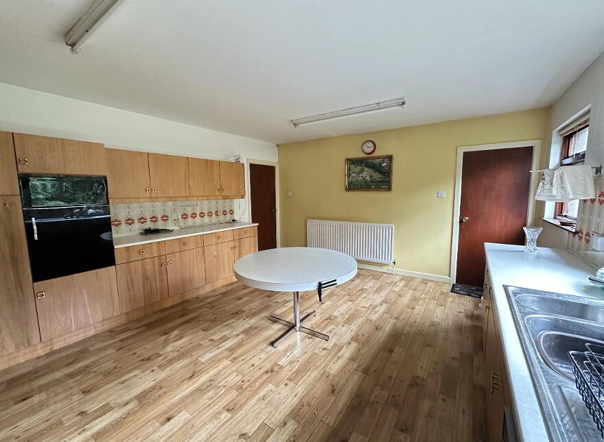 65 Lurgan Road, Banbridge, BT32 4LY
