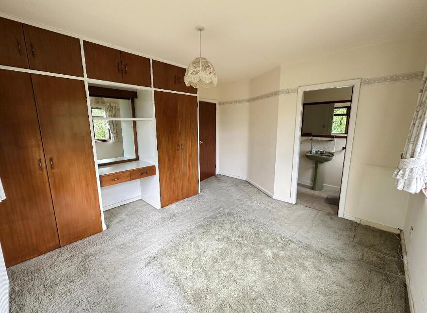 65 Lurgan Road, Banbridge, BT32 4LY