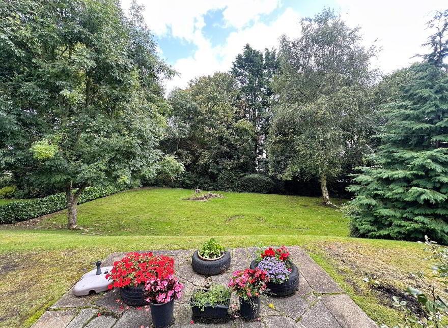 65 Lurgan Road, Banbridge, BT32 4LY