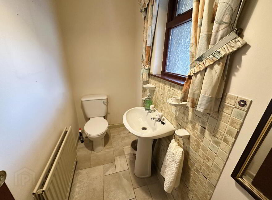 65 Lurgan Road, Banbridge, BT32 4LY