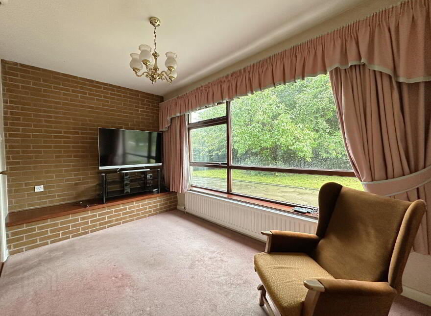 65 Lurgan Road, Banbridge, BT32 4LY