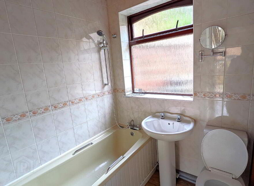 20 Moorefield, Banbridge, BT32 4DE