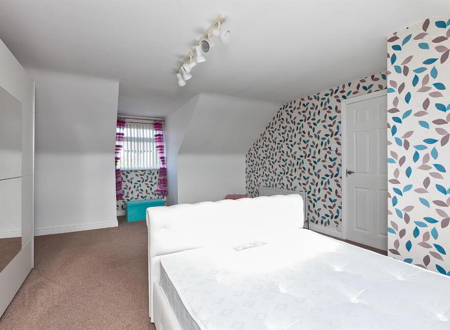 11 Brackenridge, Carrickfergus, BT38 8FW