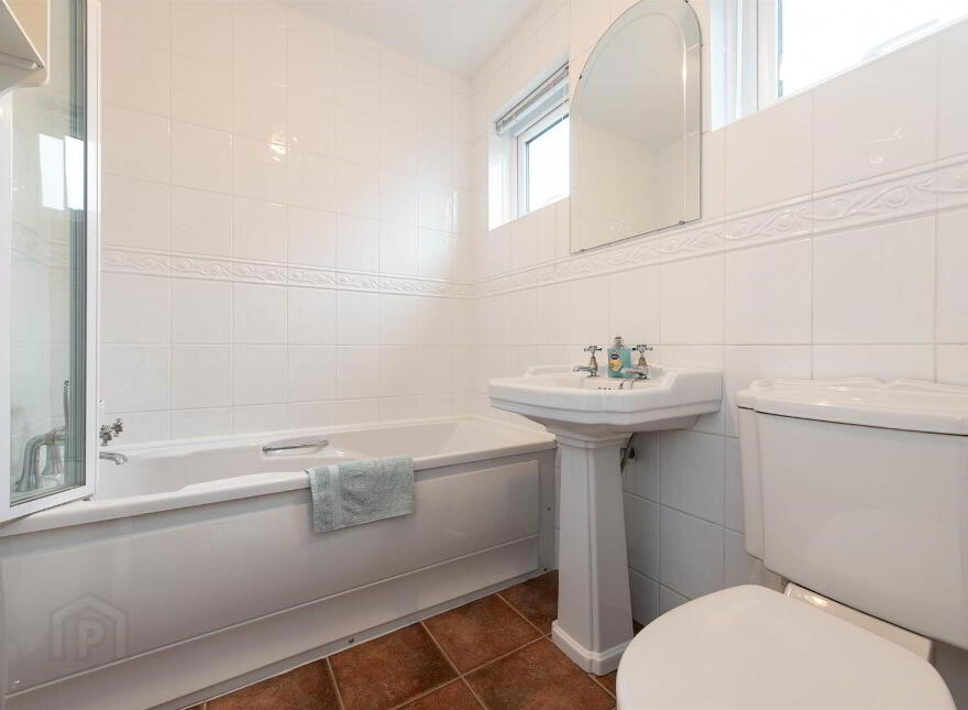4 Edenvale Avenue, Banbridge, BT32 3RQ