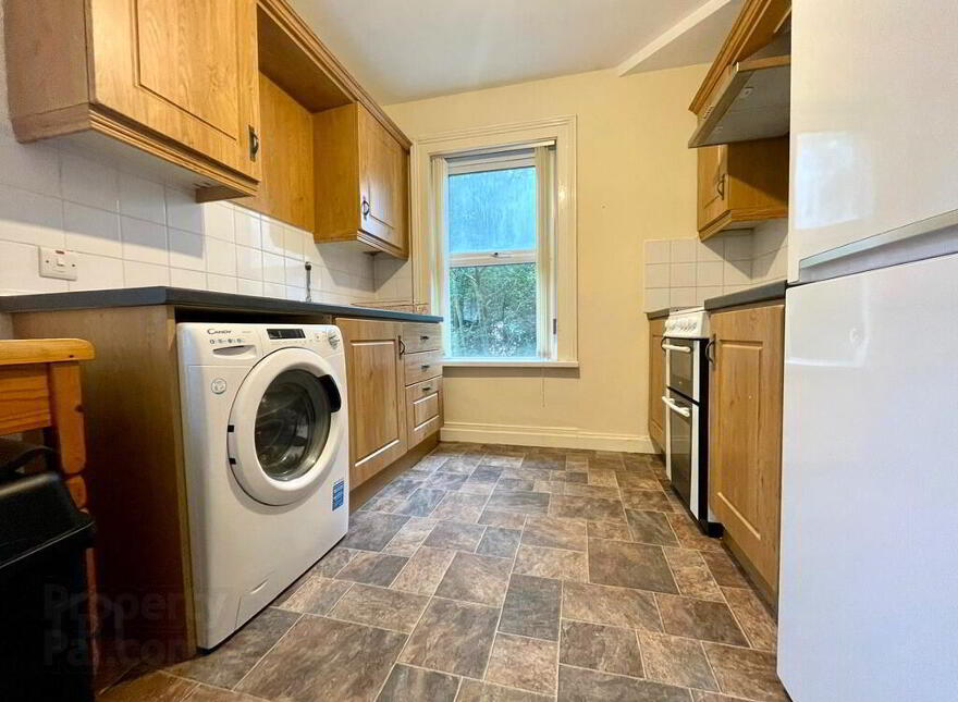 11 Wellington Park Avenue, Lisburn Road, Belfast, BT9 6DT