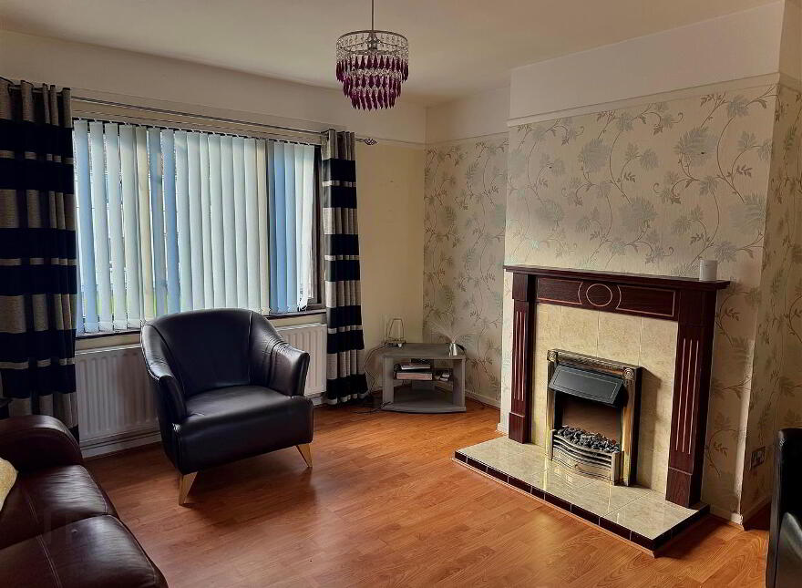 105d Ravenswood Park, Belfast, BT5 7PU