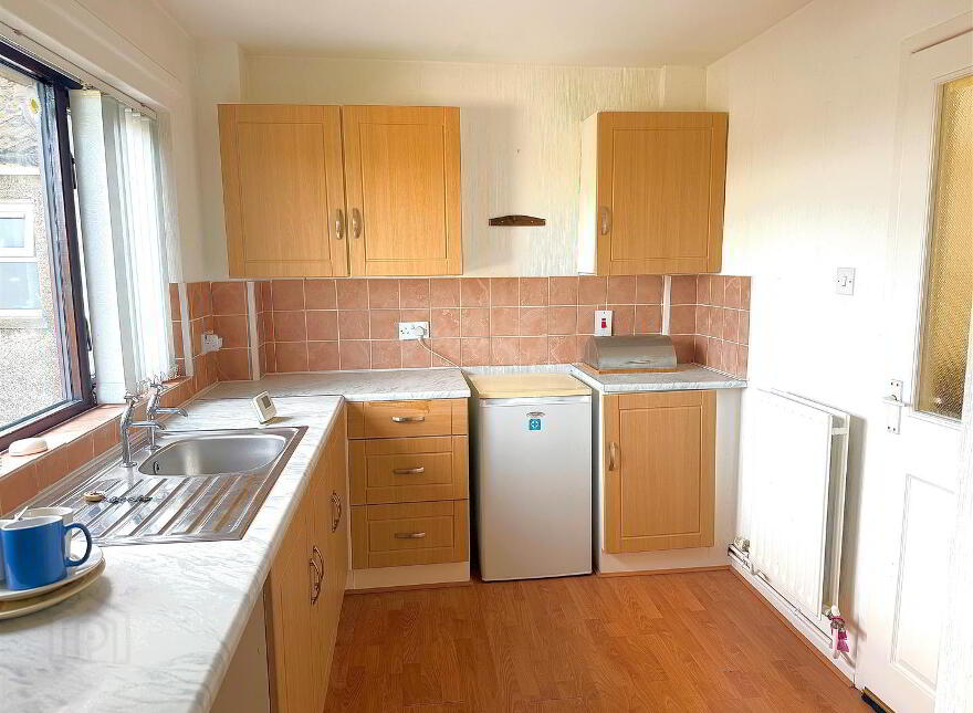105d Ravenswood Park, Belfast, BT5 7PU
