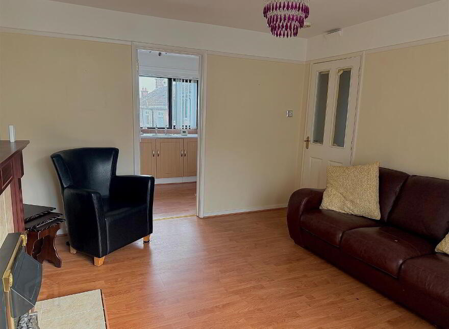 105d Ravenswood Park, Belfast, BT5 7PU