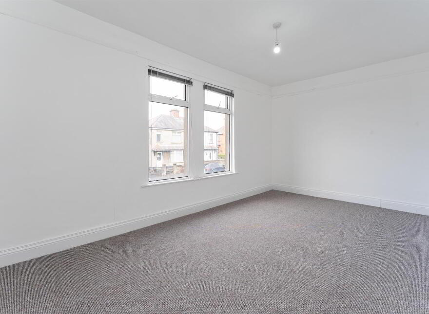 50 Bangor Road, Newtownards, BT23 7BY