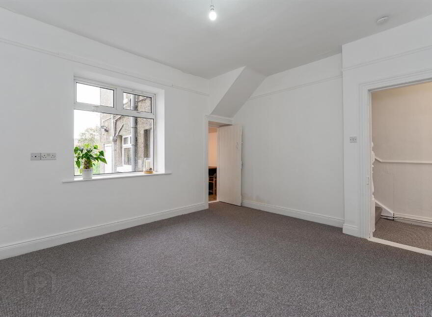 50 Bangor Road, Newtownards, BT23 7BY