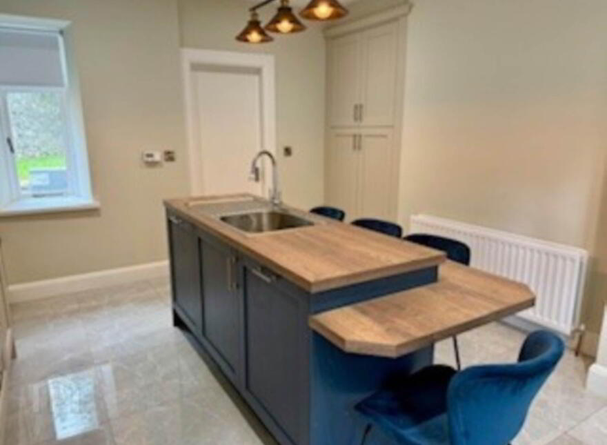 North, Lodge, Loughanmore Road, Dunadry, BT41 2HN