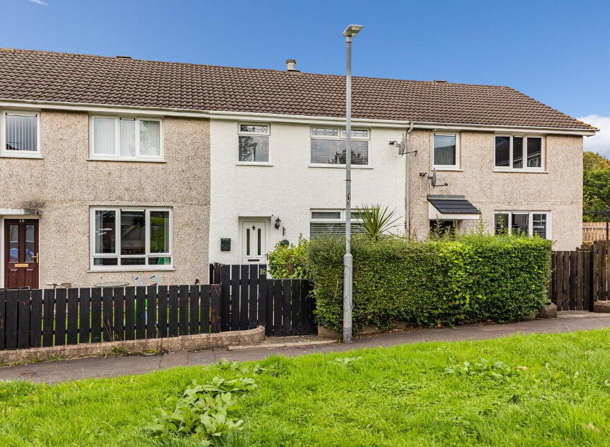 16 Ballycairn Drive, Belfast, BT8 8HG photo
