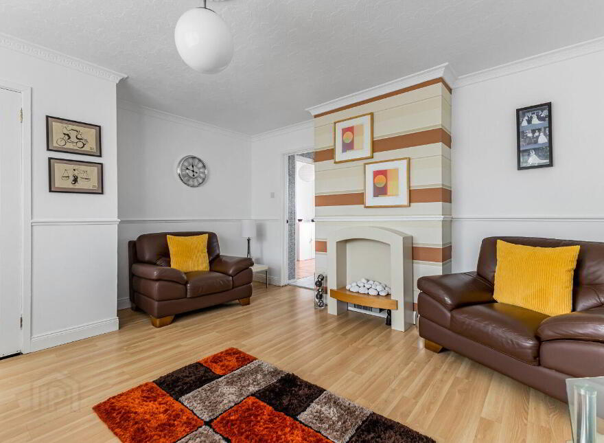 16 Ballycairn Drive, Belfast, BT8 8HG
