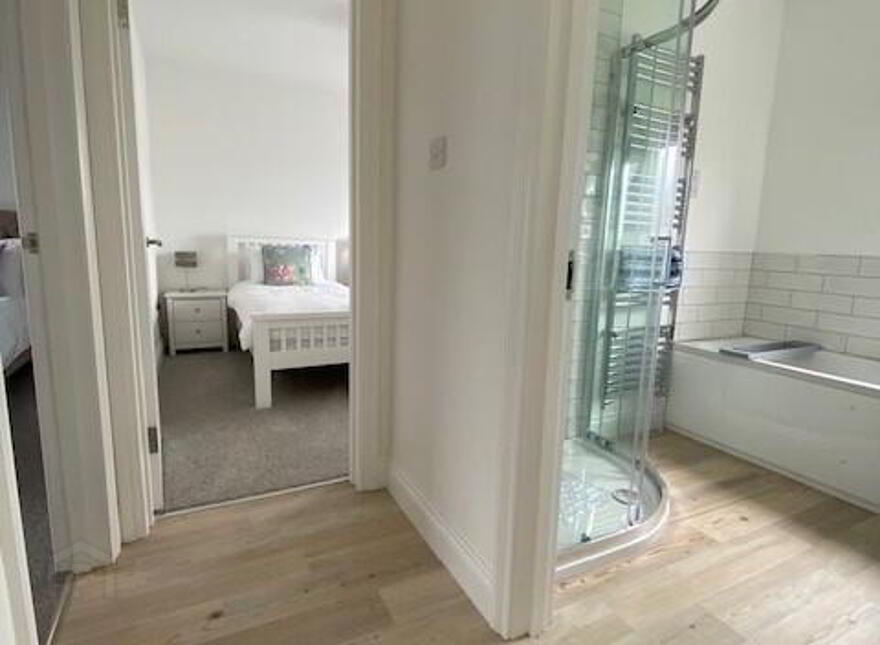 10 Ballintrae Park, Portballintrae, Bushmills, BT57 8YN