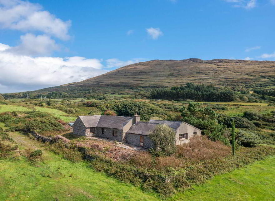 Drishane, Dunbeacon, Durrus, P75XK54